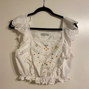 Zara Embroidered Crop Top size small